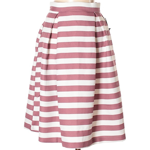 Haute Monde Dresses & Skirts - HAUTE MONDE A-Line Pockets Striped Full Circle Skirt L